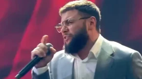 Pevač uhapšen zbog droge: Završio u zavtoru, a ono što je radio u ćeliji šokiralo je sve