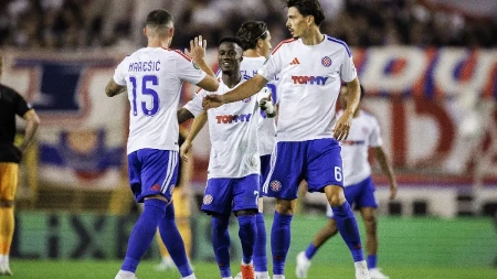 Hajduk srušio Ajaks: Pobeda Splićana ostala u senci skandala i divljanja "torcide"
