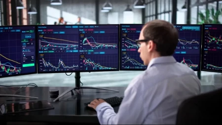 Volstrit pao zbog inflacije - akcije potonule, investitori strahuju od novih kamata