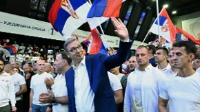 Lider "studentske" liste Bakić vladiku Nikolaja izjednačava sa Stepincem! Vučić: Jesu li to te nove vrednosti?