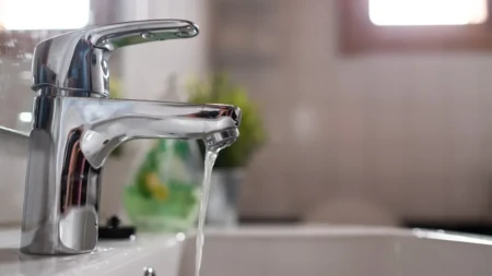 Šta znači slab pritisak vode? Evo kada treba da se zabrinete