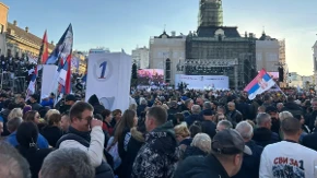 Vučić se oglasio iz Novog Sada: Hvala vam na toploj dobrodošlici (VIDEO)