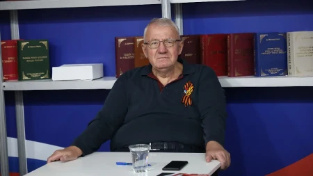 Šešelj: Vučićeva šetnja po Novom Sadu posmrtni marš za obojenu revoluciju