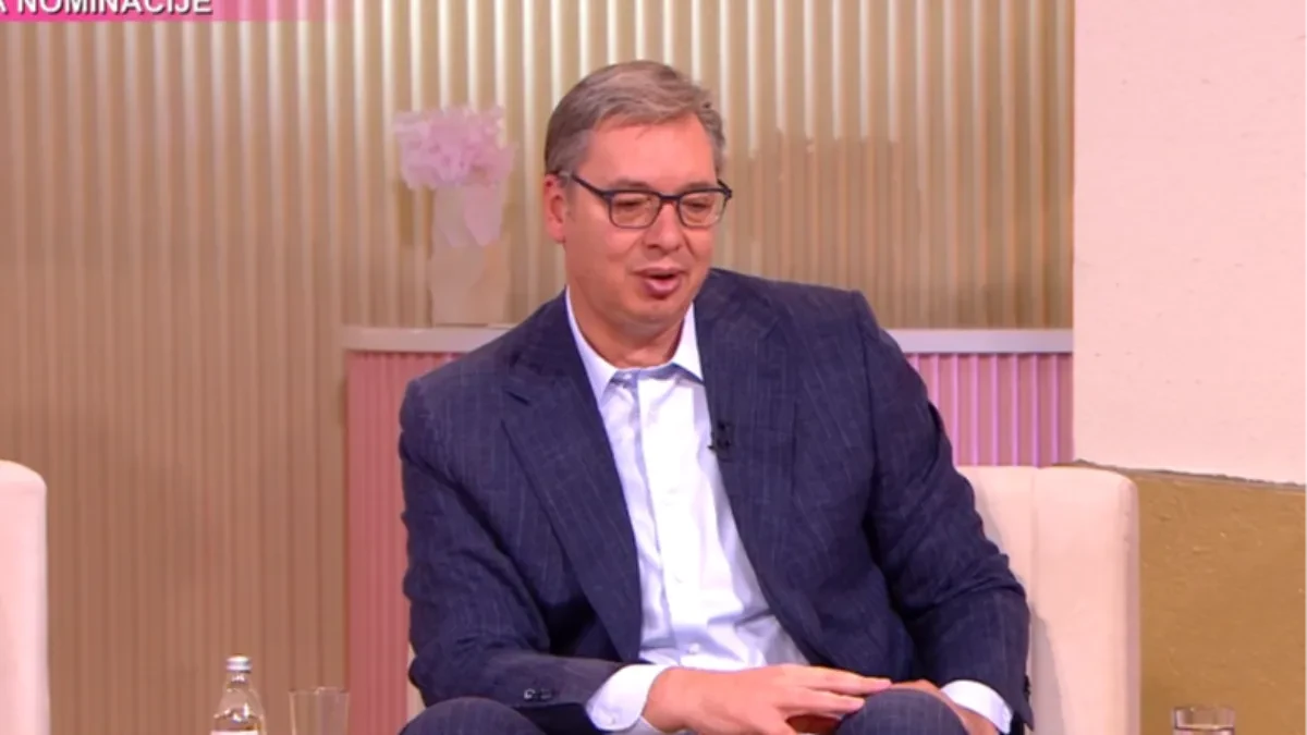 „Oni polaze od sebe, ne mogu da zamisle da neko ima moral!“ Vučić udario na one koji vređaju žene koje ga podržavaju!