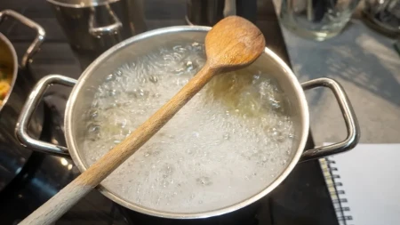 U Srbiji svi kuvaju sa varjačom: Ali da li je to bezbedno?