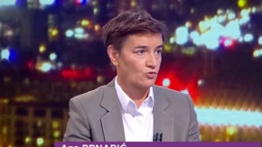 „Putevi su život! Vučić je još 2014. znao kako da pokrene Srbiju!“ Brnabić otkrila zašto se prvo grade autoputevi, pa dolaze investitori!