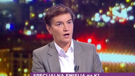„Studenti gubili godinu, a oni napredovali!“ Brnabić razotkrila šta se dešavalo tokom blokada: „Petoro kandidata dobilo zvanja!“