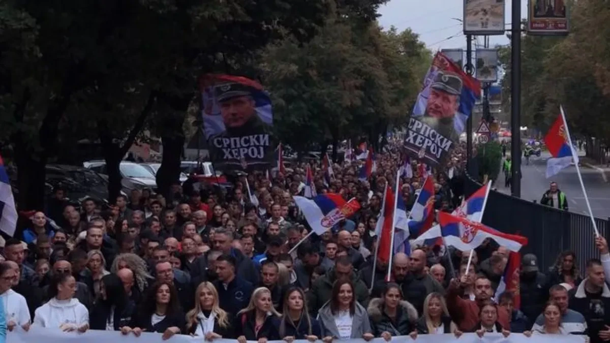 Više od 8.500 ljudi u šetnji naprednjaka u Nišu: Pavlović i Lazarević pozvali na završni skup "Ujedinjene Srbije" 