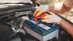 Auto sve teže pali - ovo su znaci da je akumulator pri kraju