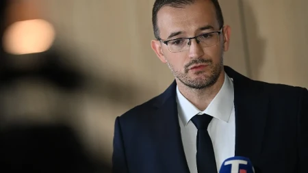 Do sedam sati podneto 1.500 zahteva! Moći će da ostvare novčanu naknadu, penzijsko i zdravstveno osiguranje!