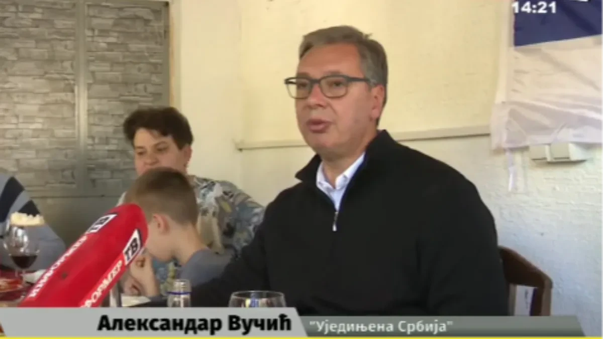 Vučić o izborima: Svi će da pređu na drugu stranu i ostaće samo naša lista