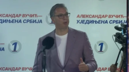 Vučić o sramnom blokaderskom planu: "Kažu da hoće da zaključaju babe i dede da ne glasaju"