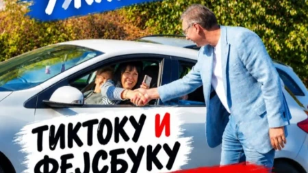 "Vidimo se uživo od 16 časova!" Vučić će se obratiti građanima, otkriće ime specijalnog gosta na skupu u Areni!