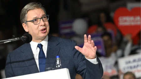 Tačno u 15.30 časova! Vučić se obraća javnosti