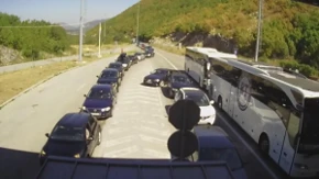 Od dva do čak devet sati čekanja: Objavljen spisak mesta na kojima se vozači suočavaju sa najvećim zastojima
