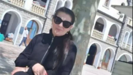 "Putuj, dušo moja divna": Pevačica se oglasila povodom smrti Giškine sestre, objavila fotografiju sa groba
