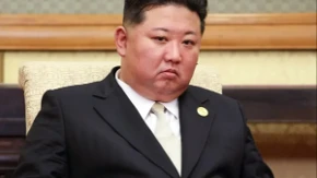 Kim Džong Un mrtav?! Svetom odjeknula vest o moždanom udaru i tajnom prebacivanju tela! Pjongjang se hitno oglasio!