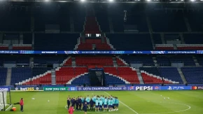 Liga šampiona: Sve oči uprte u "Park prinčeva", Nikolićev AEK u Mančesteru