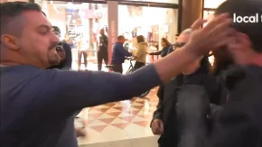 Italijanima prekipelo! Na ulici šamaraju "našu decu" i matore "studente" (VIDEO)