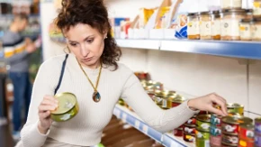 Nutricionista otkriva koje jeftine namirnice iz konzerve čuvaju srce: Mnogi ih zaobilaze u prodavnici