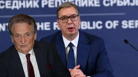 "Ustaše su mi ubile oca, imao sam dve nedelje života" Naš pevač je odrastao sa Vučićevim ocem, a ovo je njegova biografija
