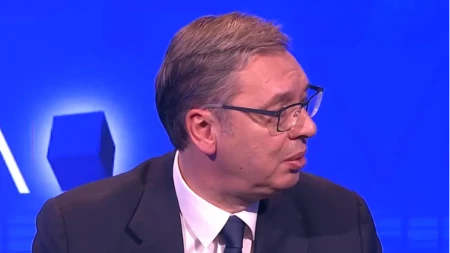 Milijarde evra uložene su da sruše vlast u Srbiji! Vučić: Botovske farme rade sa hiljadama lažnih telefona!