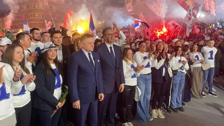 "Nisam tražio ničiju pomoć" Vučić o Ficu, Putinu i porukama koje su odjeknule