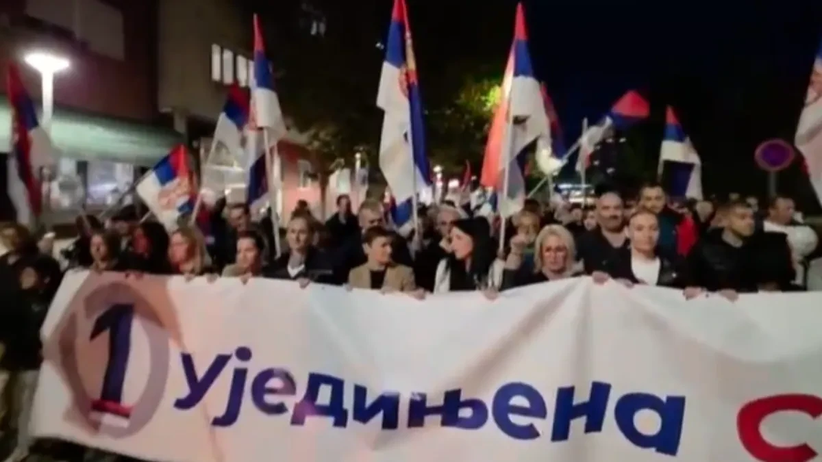Ana Brnabić sa narodom u Loznici: Građani daju snažnu podršku listi "Aleksandar Vučić - Ujedinjena Srbija"!