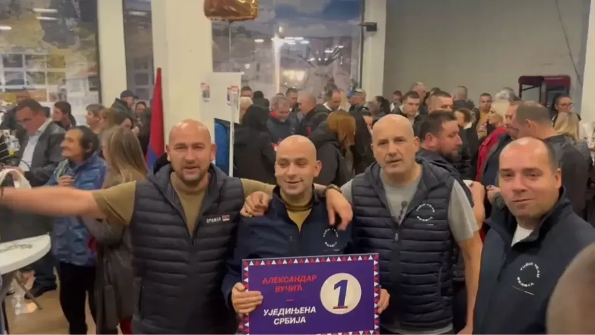 Knjaževac u znaku broja 1! Građani se okupili uz listu „Aleksandar Vučić – Ujedinjena Srbija“, zastave i osmesi na sve strane (VIDEO)