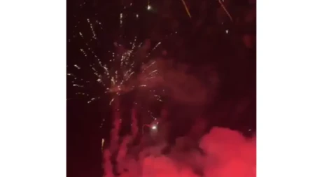 Vatromet obasjao Kragujevac! Građani poslali jasnu poruku podrške listi „Aleksandar Vučić – Ujedinjena Srbija“ (VIDEO)