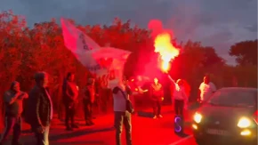 Vijore se zastave u Malom Iđošu! Građani izašli na ulice da podrže listu „Aleksandar Vučić – Ujedinjena Srbija“ (VIDEO)