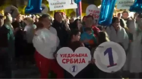 Vršac u znaku broja 1! Građani sa zastavama, balonima i srcima podržali listu „Aleksandar Vučić – Ujedinjena Srbija“ (VIDEO)