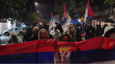 Ni kiša ne može da zaustavi Doljevac! Meštani masovno izašli i stali uz listu „Aleksandar Vučić – Ujedinjena Srbija“!