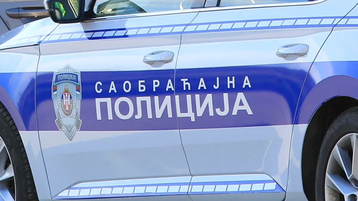 Lančani sudar kod Zrenjanina: Poginuo posle udarca u kamion pun repe