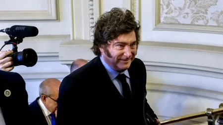 Skandal od 100 miliona dolara! Obustavljena istraga protiv predsednika Argentine
