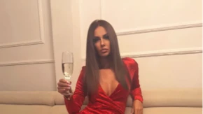 "Bilo mi je teško kad se uveče vraća kod žene!" Pevačica progovorila o vezi sa oženjenim