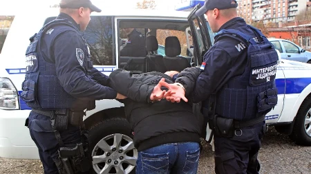 Muškarac iz Crne Gore uhapšen u Srbiji po Interpolovoj poternici