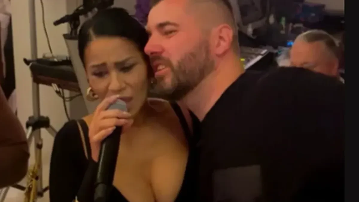 Potop emocija kod Čede i Ace u stanu! Mina Kostić peva Aci za rođendan, političar plače, a snimci zapalili mreže