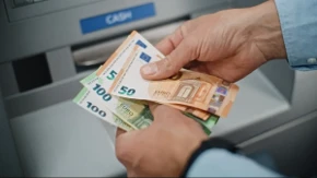 Ozbiljan gubitak - greška u menjačnici može da košta do 25.000 dinara