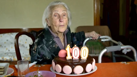 Proslavila 105. rođendan, pa otkrila tajnu vitalnosti: "Jedna stvar je najvažnija"