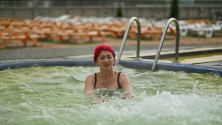 Da li je potapanje u termalnu vodu stvarno zdravo ili su to prazne priče? Evo u čemu je fora sa balneoterapijom