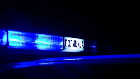 Dramatičan pokušaj pljačke kod Obrenovca: Trojica upala u prodavnicu pa zgrabila radnicu, nastao opšti haos i panika