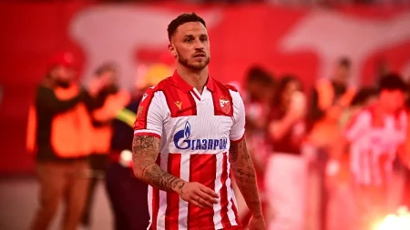 Arnautović se slomio na oproštaju od saigrača: "Ljudi, meni je ovo brutalno teško"
