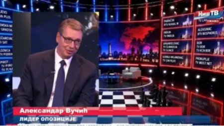 Vučić: Studentska lista rešila da van institucija rešava probleme