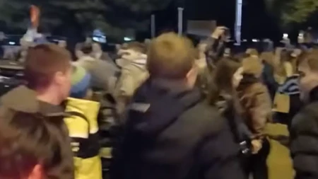 Ovo je glavni izazov sa kojim se susreće Studentska lista: Fajnenšel tajms analizira pobednika izbora u Srbiji