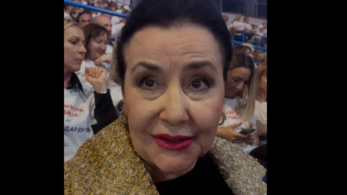Tri poljupca, i glas za Vučića! Snežana Savić za Alo! dala izjavu koju blokaderi nisu želeli da čuju: Tako će i ostati!