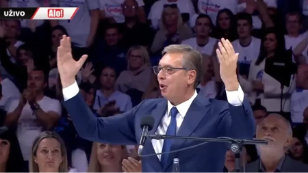 „Sve ispod 50 odsto nije uspeh!“ Vučić podigao Arenu na noge: „Ovo nisu krvave, ovo su vredne ruke Srbije“