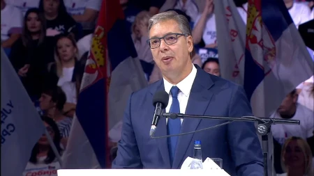 Vučić iz Arene: „Kurti, Milo Đukanović i Andrej Plenković žele pobedu blokaderske liste – ne damo da gaze po Srbiji“