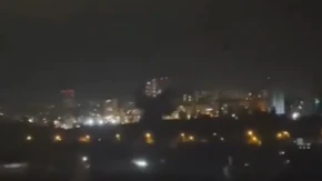 Rusi udarili žestoko: Gori Kijev, Dnjepar u mraku, Zelenski poslao hitno upozorenje (VIDEO)