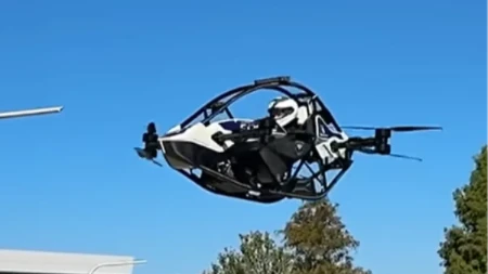 Stiže leteća patrola - dron koji nosi policajca čeka odobrenje za upotrebu
